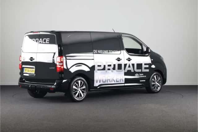 Toyota Proace (2024) thumbnail 2