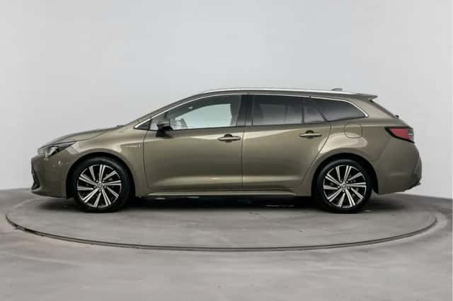 Toyota Corolla_Touring_Sports (2021) thumbnail 3