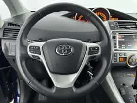 Toyota Verso (2013) thumbnail 18