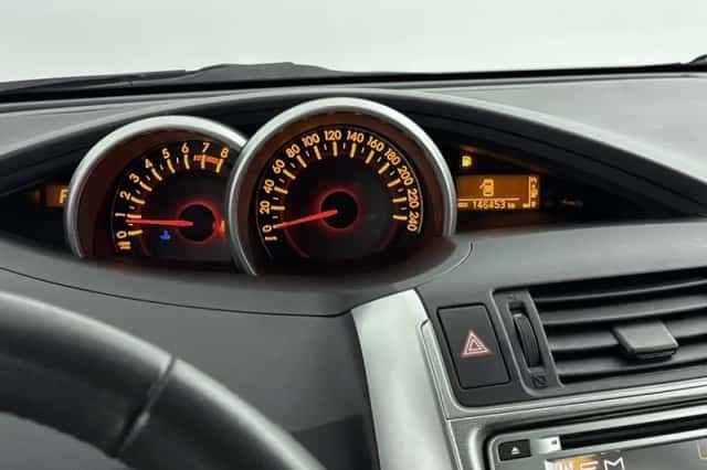 Toyota Verso (2013) thumbnail 5