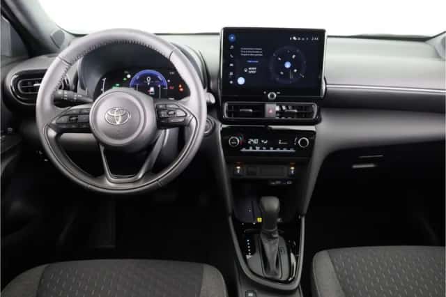 Toyota Yaris_Cross (2026) thumbnail 4