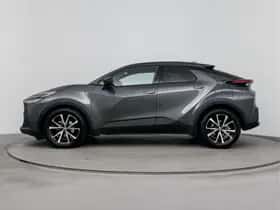 Toyota C-HR (2025) thumbnail 3