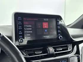 Toyota C-HR (2021) thumbnail 25