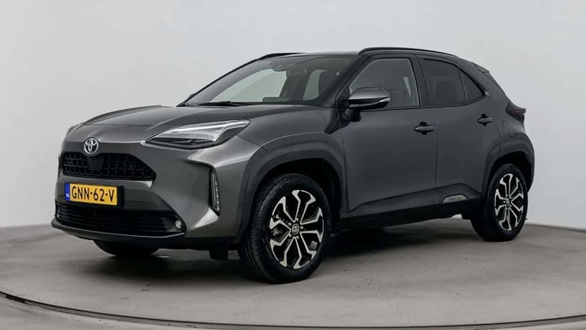 Toyota Yaris_Cross (2023) — foto 1