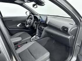 Toyota Yaris_Cross (2023) thumbnail 6