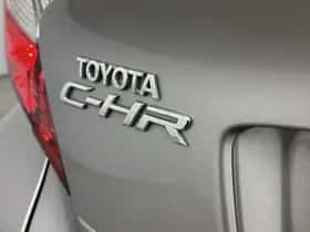 Toyota C-HR (2019) thumbnail 19