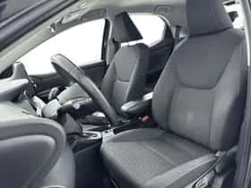 Toyota Yaris (2021) thumbnail 16