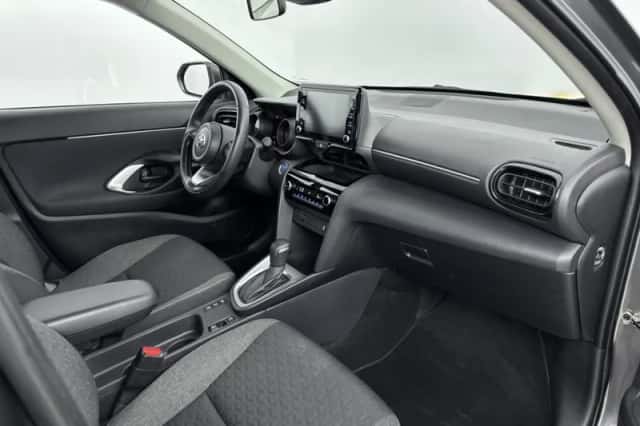 Toyota Yaris_Cross (2024) thumbnail 6