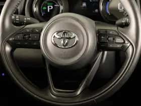 Toyota Yaris (2023) thumbnail 17