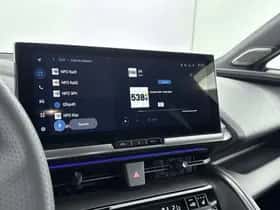 Toyota C-HR (2024) thumbnail 8