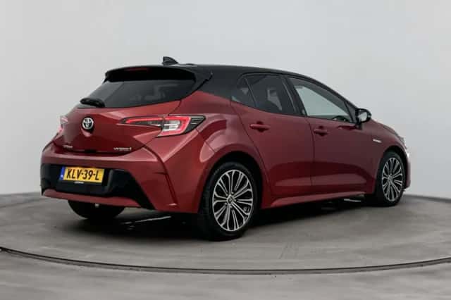 Toyota Corolla (2020) thumbnail 2