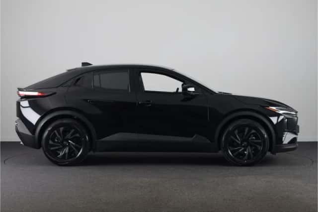 Toyota C-HR+ (2026) thumbnail 3