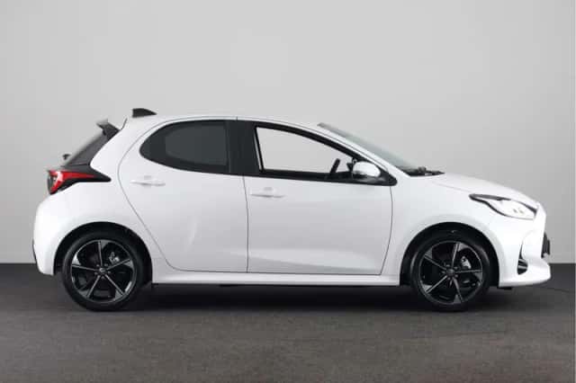 Toyota Yaris (2026) thumbnail 3