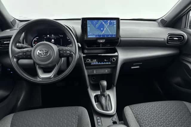 Toyota Yaris_Cross (2024) thumbnail 4