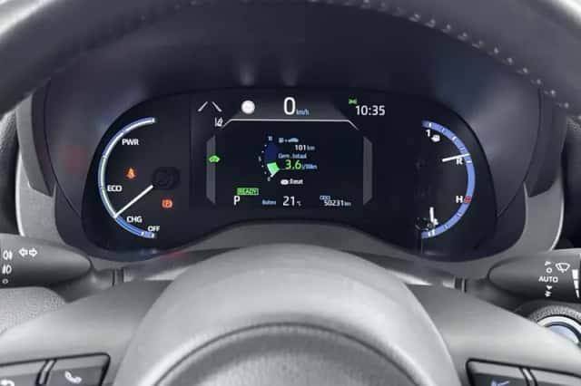 Toyota Yaris_Cross (2024) thumbnail 5