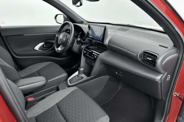 Toyota Yaris_Cross (2024) thumbnail 6