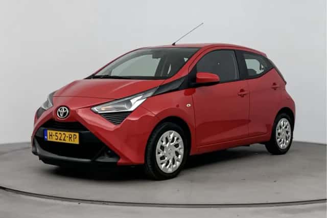 Toyota Aygo (2020) thumbnail 1