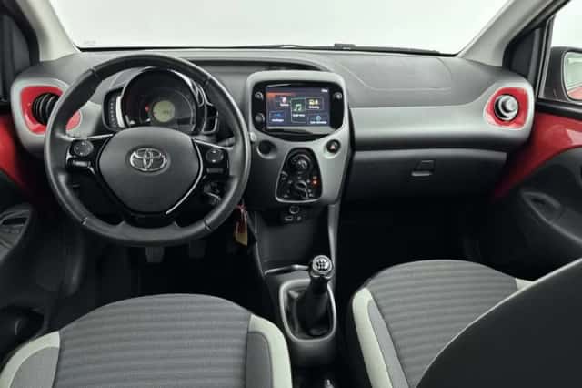 Toyota Aygo (2020) thumbnail 4
