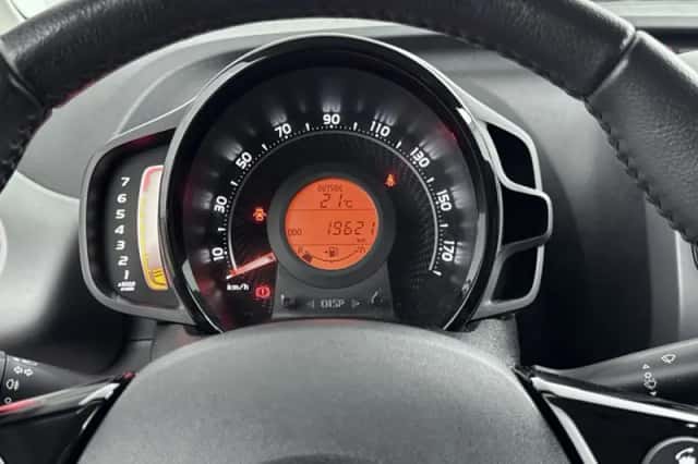 Toyota Aygo (2020) thumbnail 5