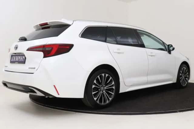 Toyota Corolla_Touring_Sports (2025) thumbnail 2