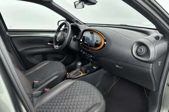 Toyota Aygo (2022) thumbnail 6