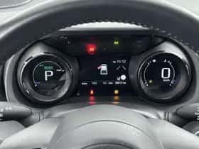 Toyota Yaris (2021) thumbnail 5
