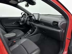 Toyota Yaris (2021) thumbnail 6