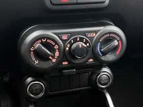 Suzuki Ignis (2024) thumbnail 7