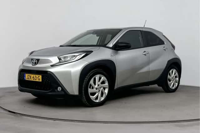 Toyota Aygo (2024) thumbnail 1
