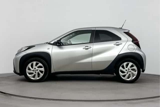 Toyota Aygo (2024) thumbnail 3
