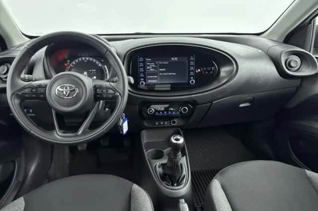 Toyota Aygo (2024) thumbnail 4