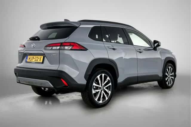 Toyota Corolla_Cross (2025) thumbnail 2