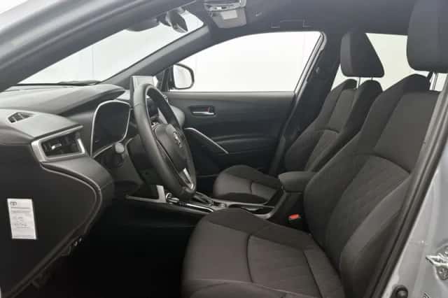 Toyota Corolla_Cross (2025) thumbnail 4