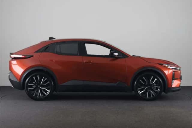 Toyota C-HR+ (2026) thumbnail 3