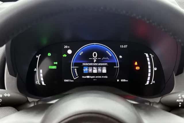 Toyota Yaris (2025) thumbnail 5