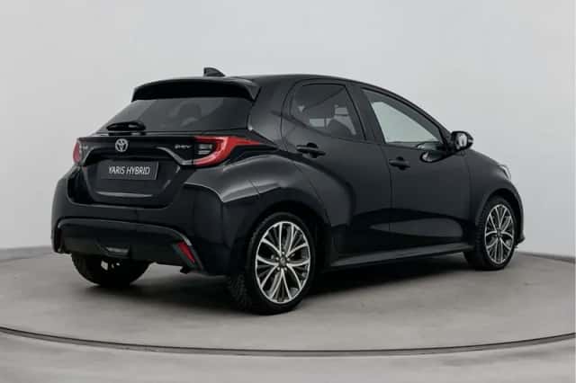 Toyota Yaris (2024) thumbnail 2