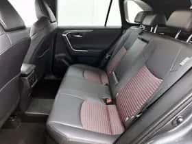 Toyota RAV4 (2025) thumbnail 16
