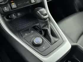 Toyota RAV4 (2024) thumbnail 11