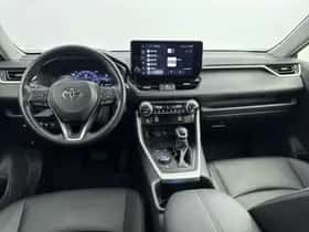 Toyota RAV4 (2024) thumbnail 4