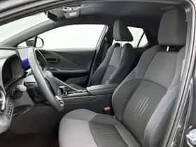 Toyota C-HR (2025) thumbnail 15