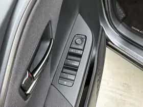 Toyota C-HR (2025) thumbnail 22
