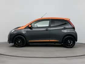 Toyota Aygo (2021) thumbnail 3