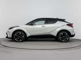 Toyota C-HR (2021) thumbnail 3