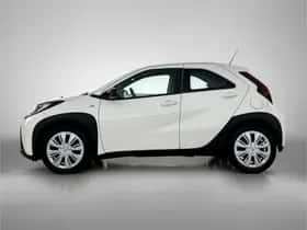 Toyota Aygo (2024) thumbnail 3