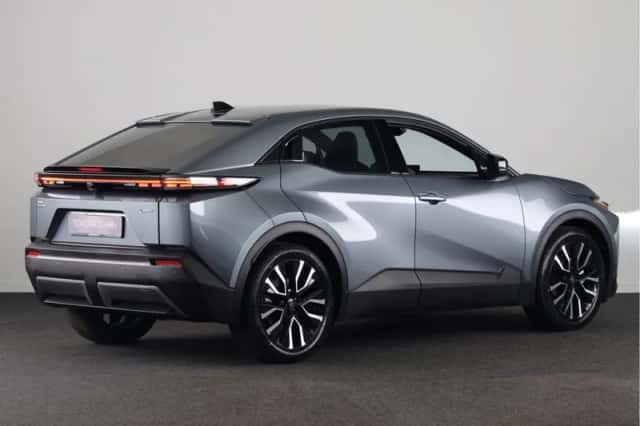 Toyota C-HR+ (2026) thumbnail 2