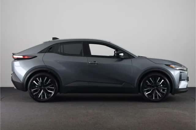 Toyota C-HR+ (2026) thumbnail 3