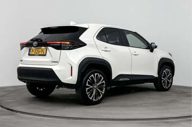 Toyota Yaris Cross (2022) thumbnail 2