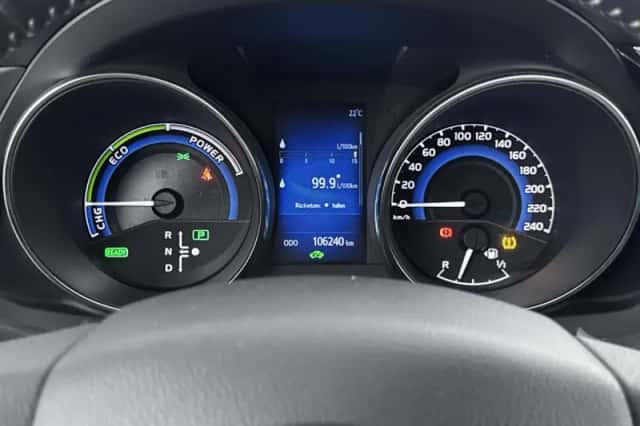 Toyota Auris (2018) thumbnail 5