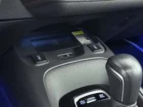 Toyota Corolla_Touring_Sports (2020) thumbnail 24