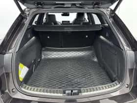 Toyota Corolla_Touring_Sports (2020) thumbnail 25